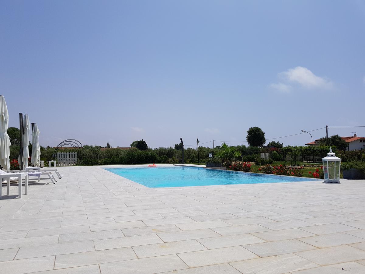 לדיספולי Agriturismo Torre Flavia מראה חיצוני תמונה