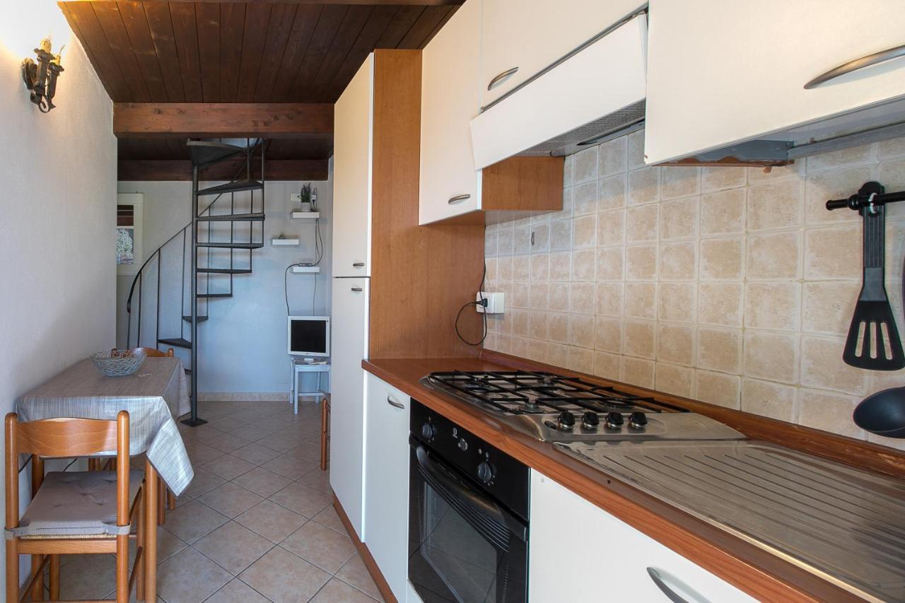 לדיספולי Agriturismo Torre Flavia מראה חיצוני תמונה